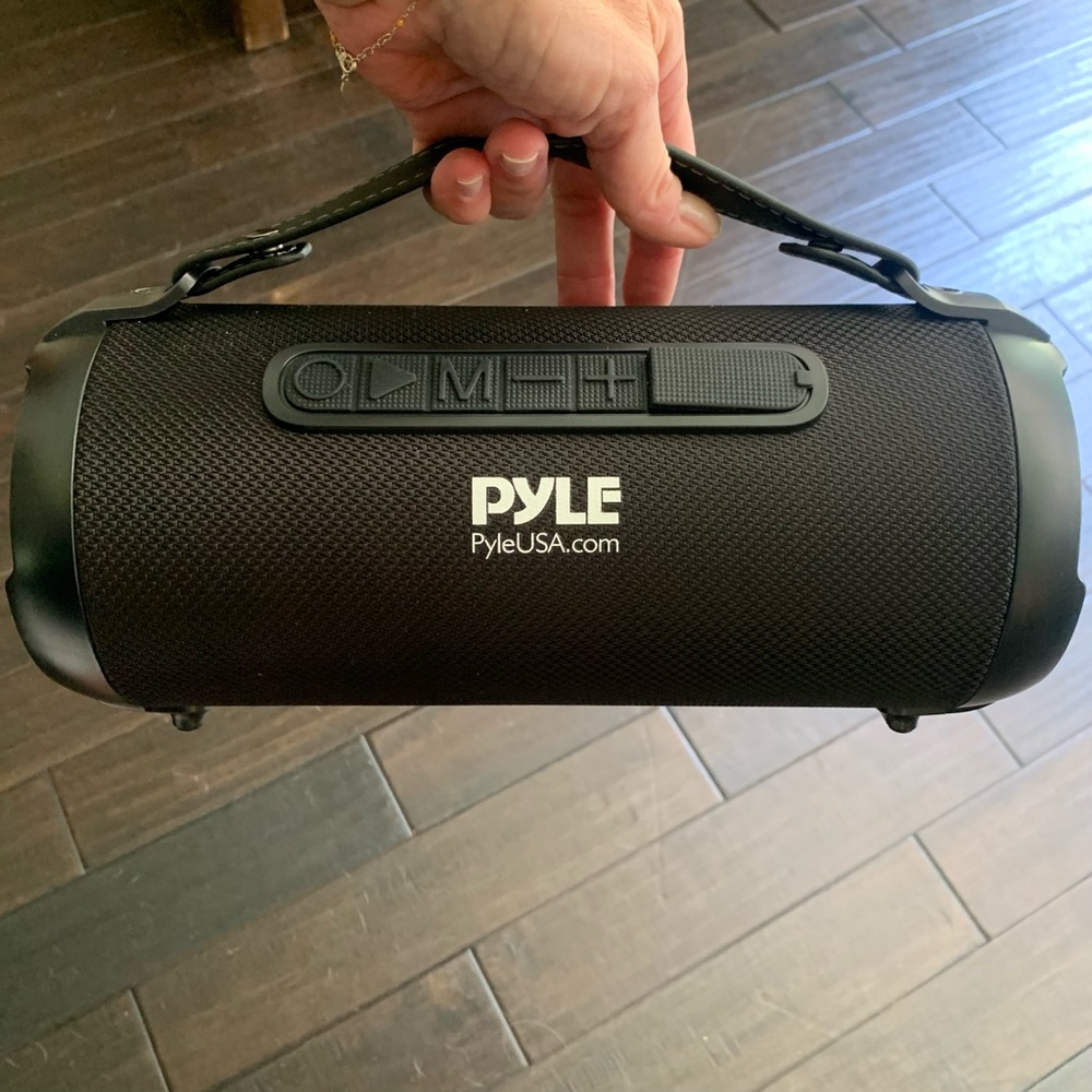 Pyle Black Portable Boombox - Picture 4 of 6
